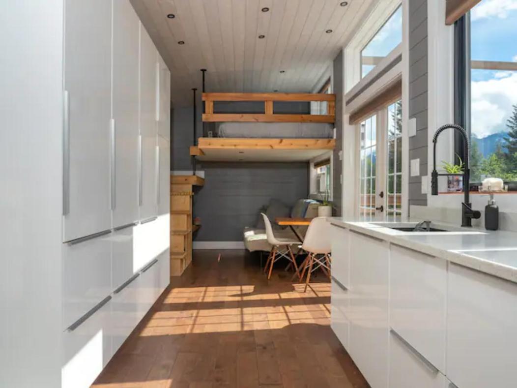 Golden Tiny Homes Екстериор снимка